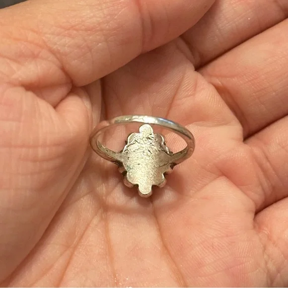 Women’s Silver w Turquoise Marquise Set Ring w Round Silver Accents, Sz 6.5 - Picture 7 of 7